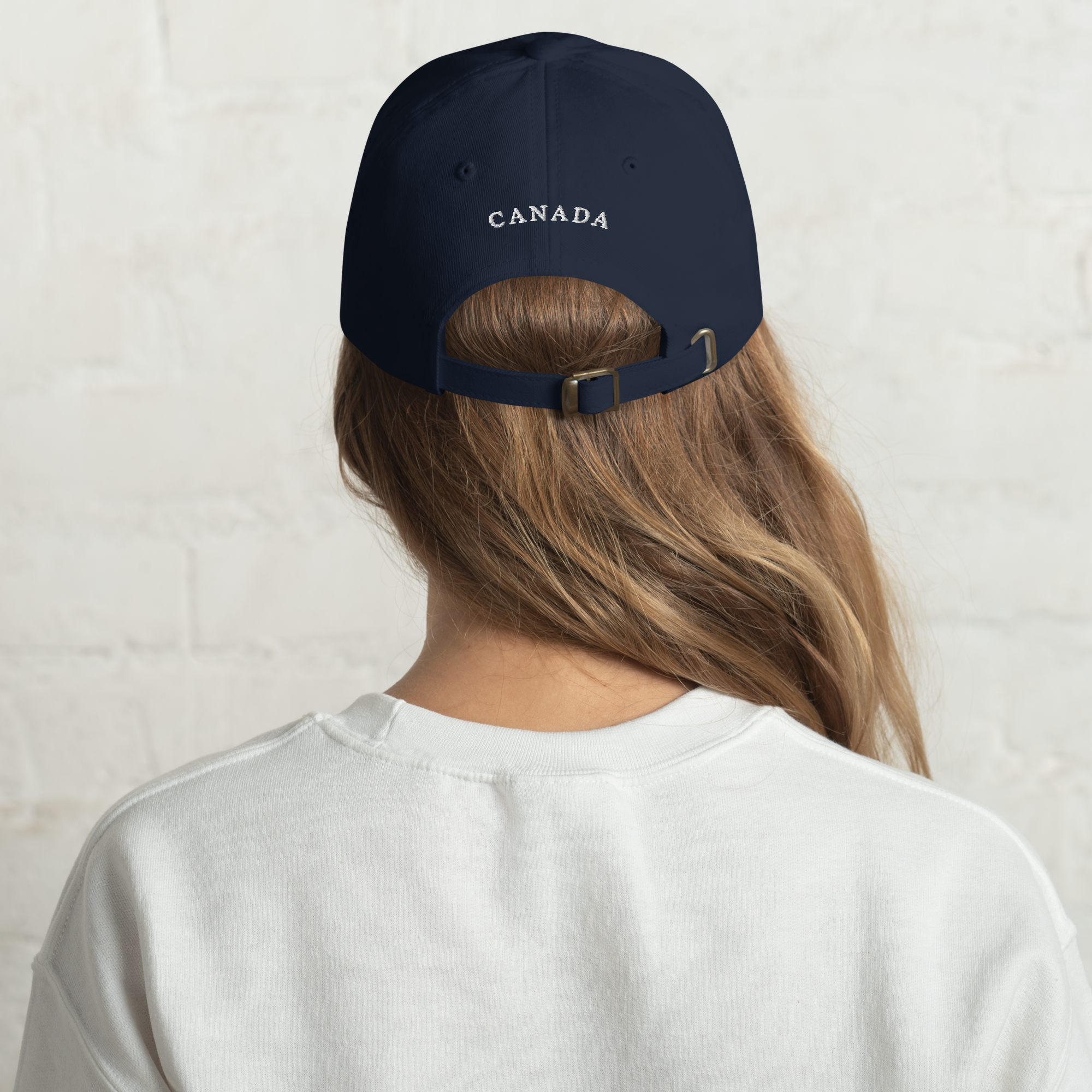 Le Canada n'est pas à vendre Hat (Navy)